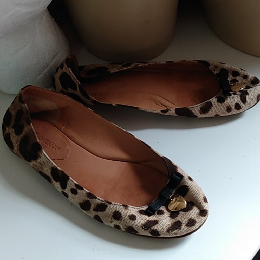 Vintage Dolce & Gabbana Animal Print Neutral Tan Fabric Textile Ballerina Flats